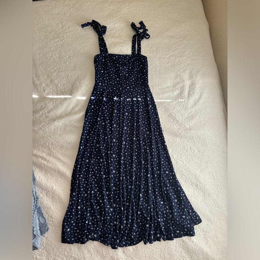 Francesca’s XS floral blue dress